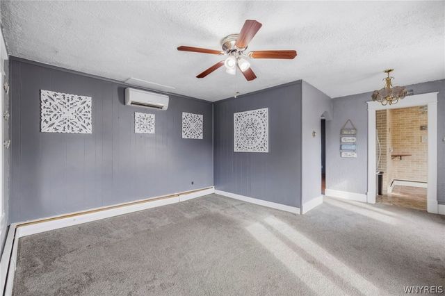 3522 Ontario Avenue, Niagara Falls, NY 14305