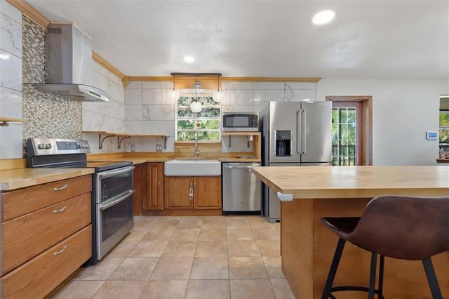 539 TABATHA DRIVE, Osteen, FL 32764