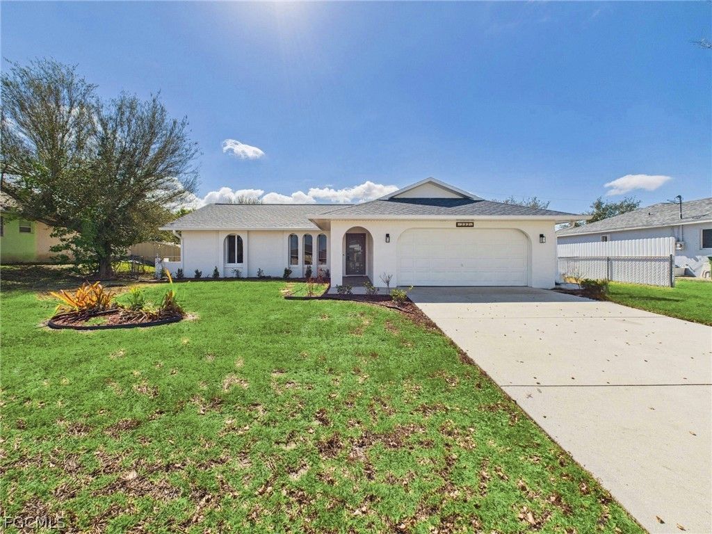 232 SE Van Loon TER, Cape Coral, FL 33990