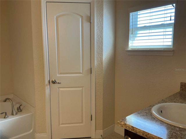 4045 SE 98 PLACE, Belleview, FL 34420