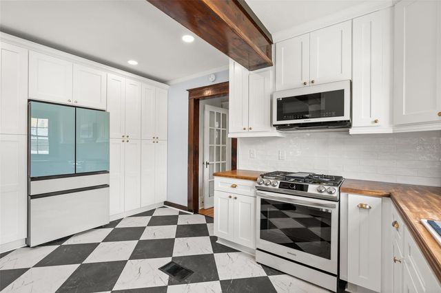 2101 SANFORD AVENUE, Sanford, FL 32771