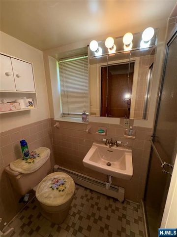 153 Berger Street, Wood Ridge, NJ 07075