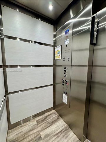 16518 NE 26th Ave 304, North Miami Beach, FL 33160