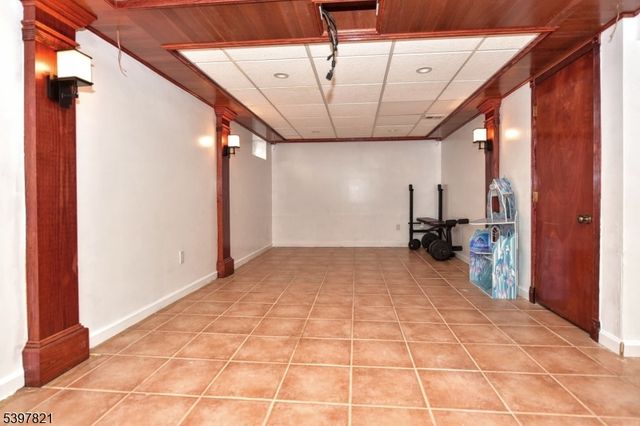 660 Arcadia Rd, Ridgewood Village, NJ 07450