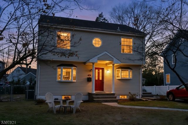 660 Arcadia Rd, Ridgewood Village, NJ 07450