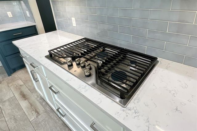 3925 NW 166th Terrace, Edmond, OK 73012