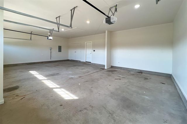 3925 NW 166th Terrace, Edmond, OK 73012