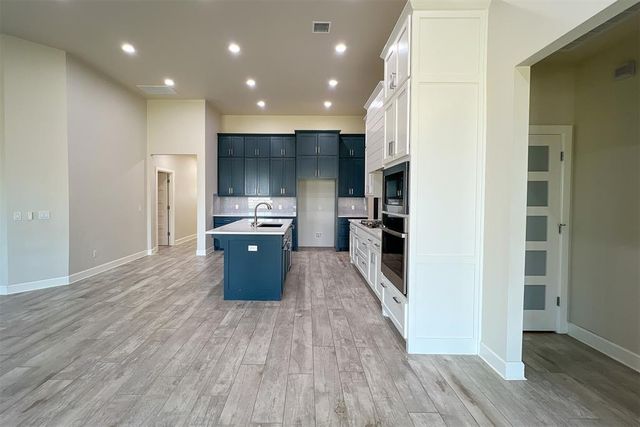 3925 NW 166th Terrace, Edmond, OK 73012