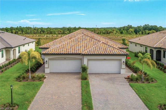 19536 Hinkley DR, Estero, FL 33928