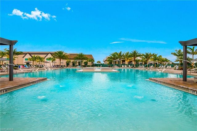 19536 Hinkley DR, Estero, FL 33928