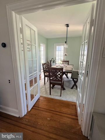 216 1ST AVE, Broomall, PA 19008