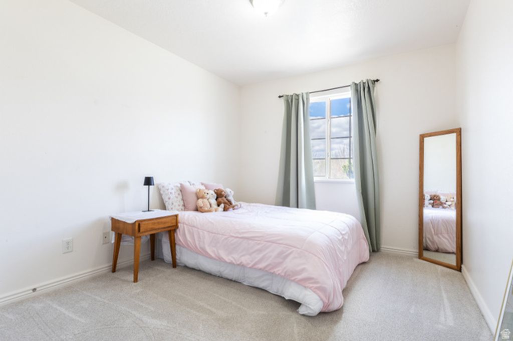 Image 20 of property listing at 1934 N TRELLIS PL, Saratoga Springs, UT 84045