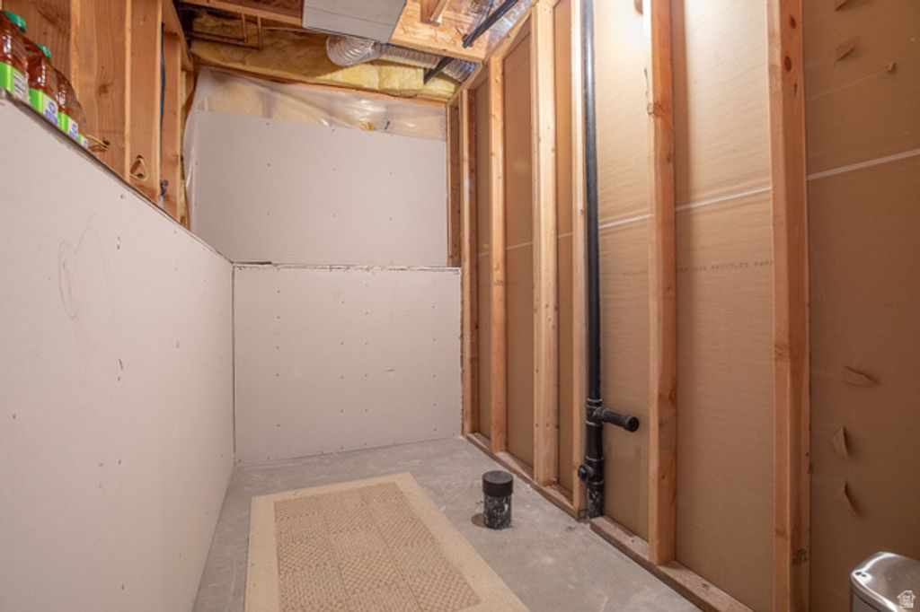 Image 28 of property listing at 1934 N TRELLIS PL, Saratoga Springs, UT 84045