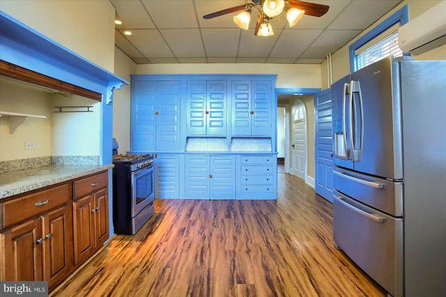 48 E NORTH STREET, Carlisle, PA 17013