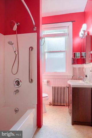 48 E NORTH STREET, Carlisle, PA 17013