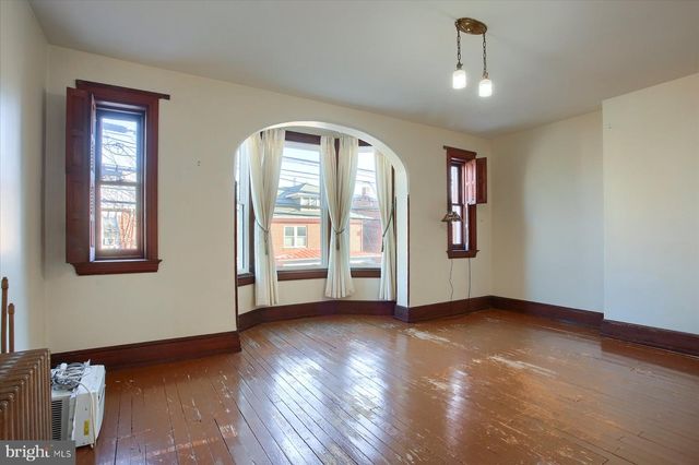 48 E NORTH STREET, Carlisle, PA 17013