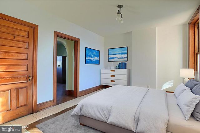 48 E NORTH STREET, Carlisle, PA 17013