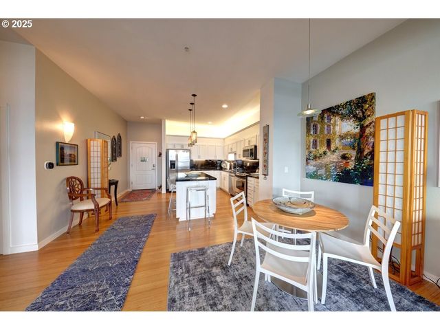 3930 ABBEY Ln A307, Astoria, OR 97103