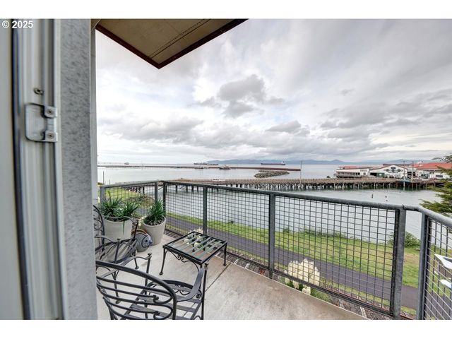 3930 ABBEY Ln A307, Astoria, OR 97103