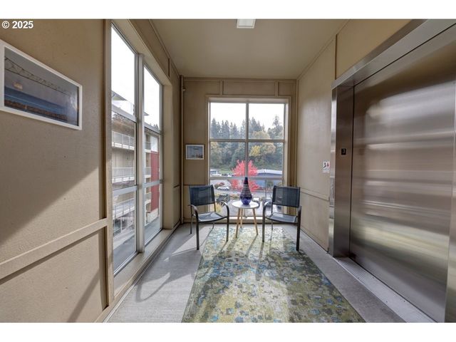 3930 ABBEY Ln A307, Astoria, OR 97103