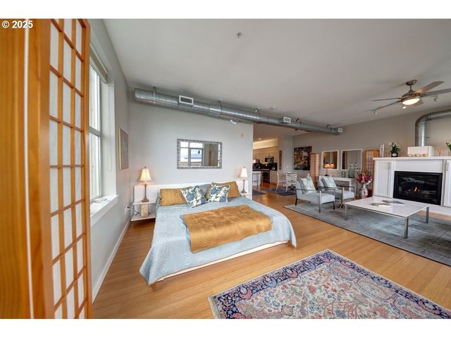 3930 ABBEY Ln A307, Astoria, OR 97103