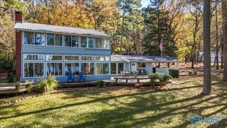 425 County Road 24, Scottsboro, AL 35769