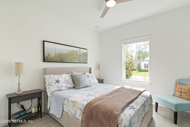 80 DOGLEG Run, St. Johns, FL 32259