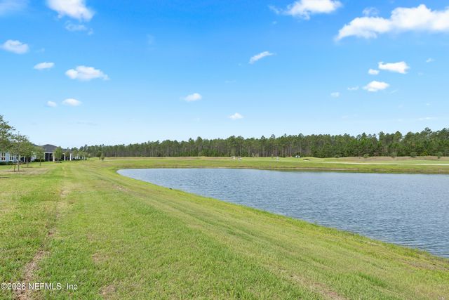80 DOGLEG Run, St. Johns, FL 32259