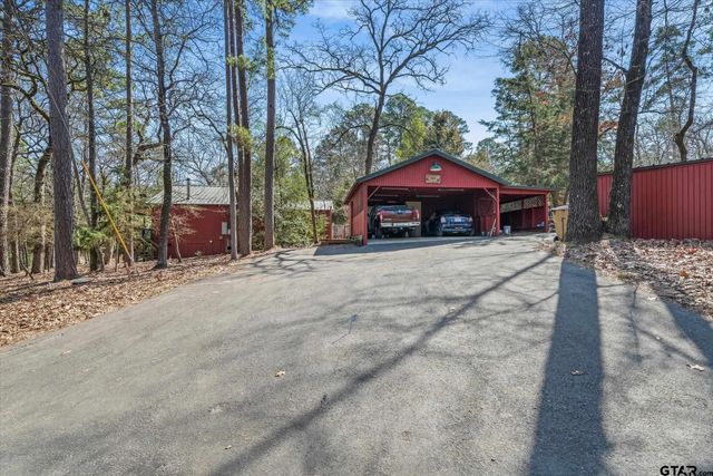 531 Knollwood Lane, Holly Lake Ranch, TX 75765