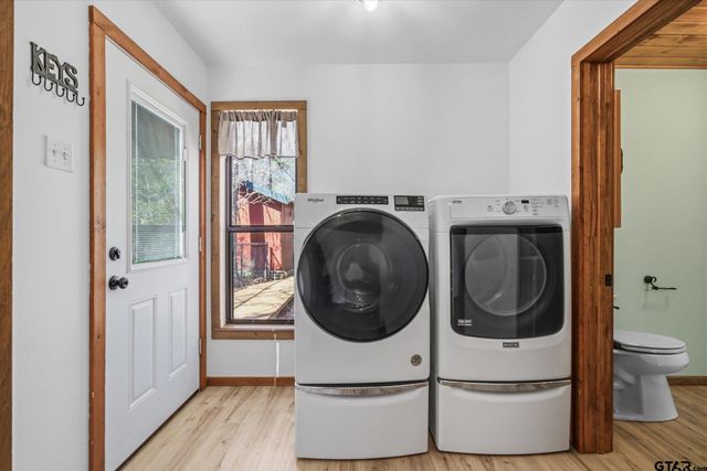 531 Knollwood Lane, Holly Lake Ranch, TX 75765