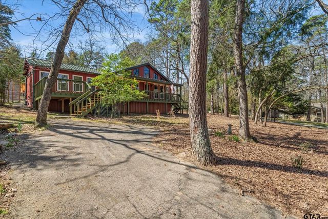 531 Knollwood Lane, Holly Lake Ranch, TX 75765