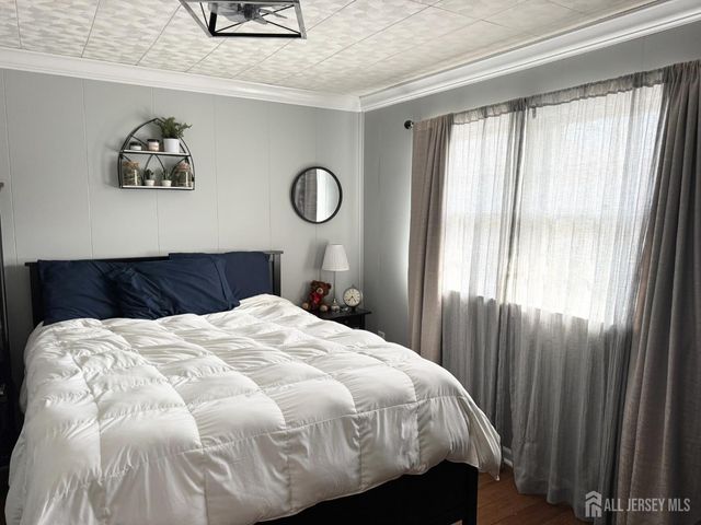 28 Hillside Avenue, South Brunswick, NJ 08852