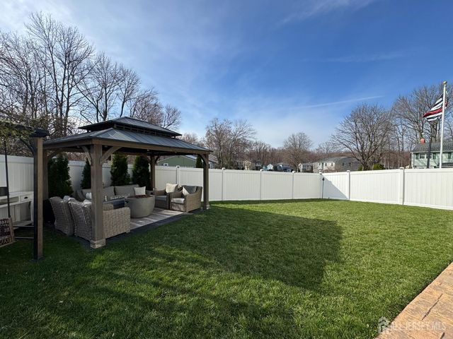 28 Hillside Avenue, South Brunswick, NJ 08852