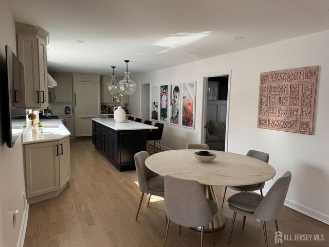 28 Hillside Avenue, South Brunswick, NJ 08852