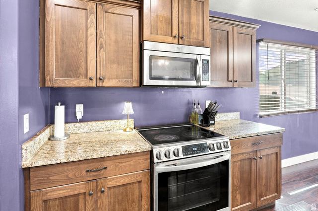 3445 W BRIDLEWOOD CT, Plain City, UT 84404
