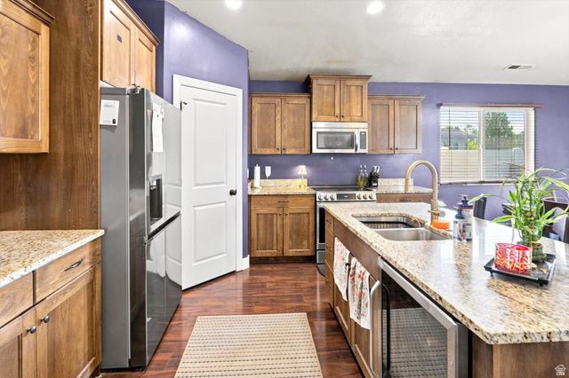 3445 W BRIDLEWOOD CT, Plain City, UT 84404