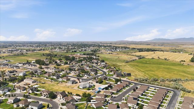 3445 W BRIDLEWOOD CT, Plain City, UT 84404