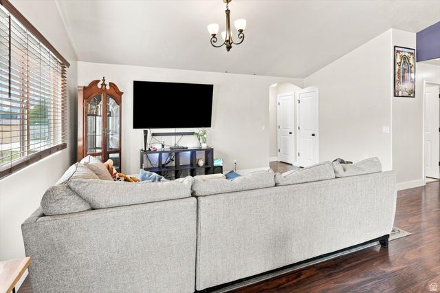 3445 W BRIDLEWOOD CT, Plain City, UT 84404