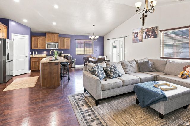 3445 W BRIDLEWOOD CT, Plain City, UT 84404