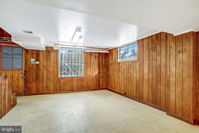 841 BOWIE RD, Rockville, MD 20852