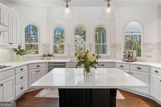 3085 Leeds Garden Lane, Alpharetta, GA 30022