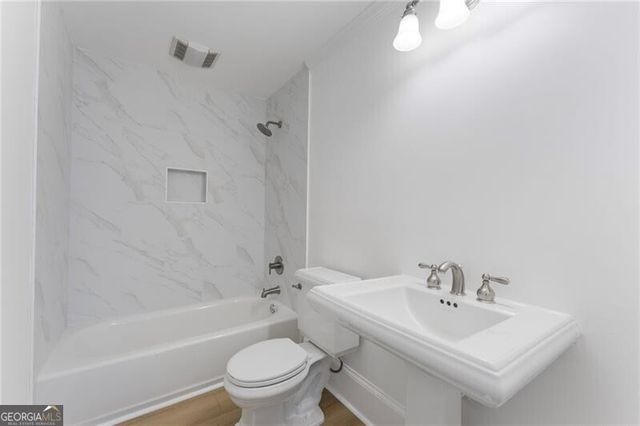 3085 Leeds Garden Lane, Alpharetta, GA 30022