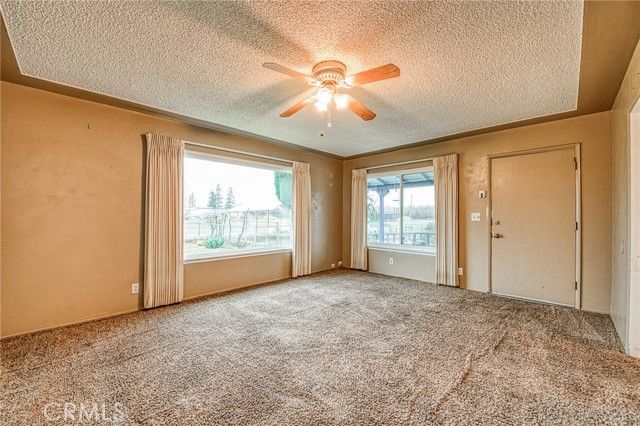 6729 W Clinton Avenue, Fresno, CA 93723