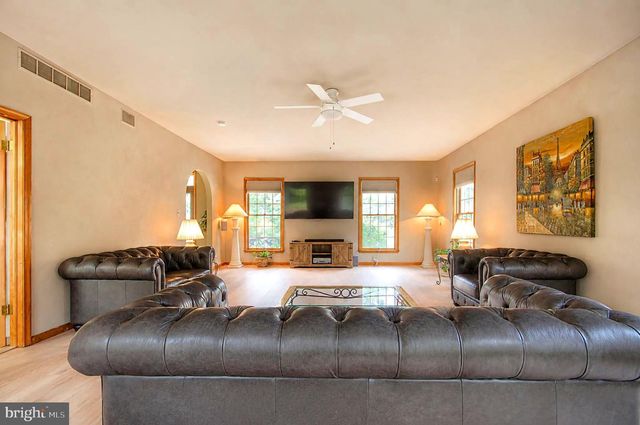 1336 HERBERT BLVD, Williamstown, NJ 08094