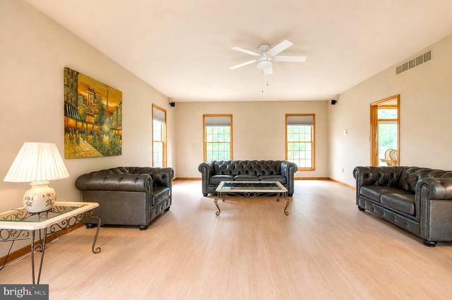 1336 HERBERT BLVD, Williamstown, NJ 08094