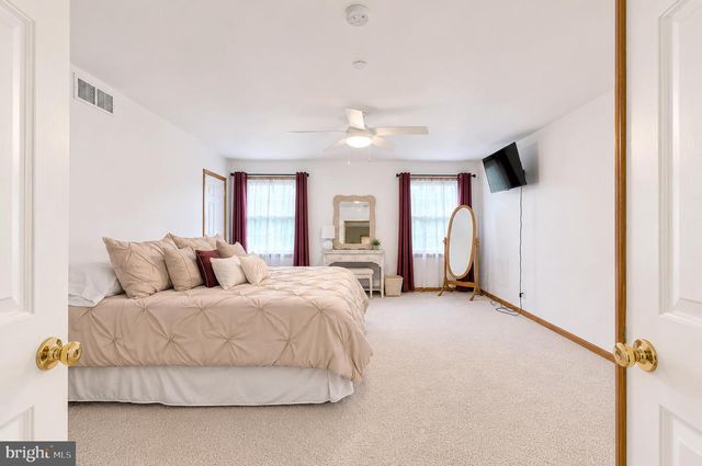 1336 HERBERT BLVD, Williamstown, NJ 08094