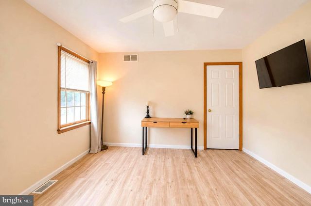 1336 HERBERT BLVD, Williamstown, NJ 08094