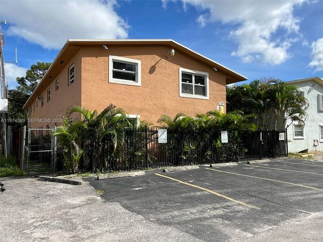 608 SW 16th Ave B, Fort Lauderdale, FL 33312