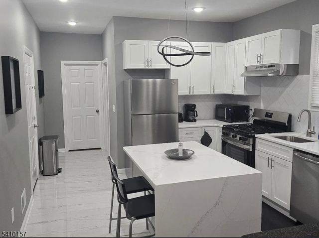 103 Melrose Ave 4, Irvington Twp., NJ 07111