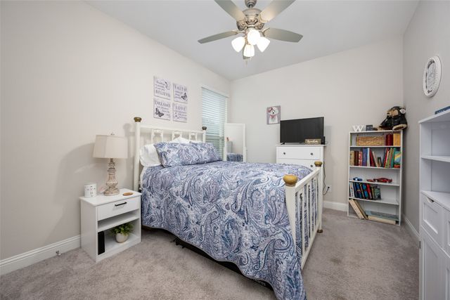 306 Osage Court, Krum, TX 76249